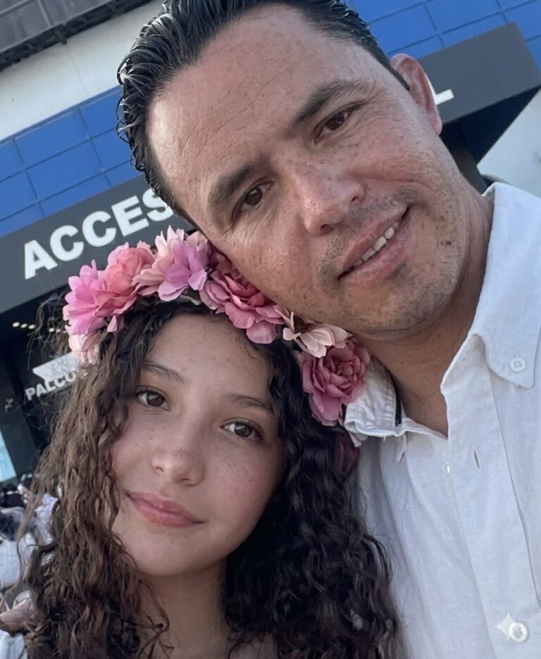14-year-old teenager passed away after putting lamp on her …See more4